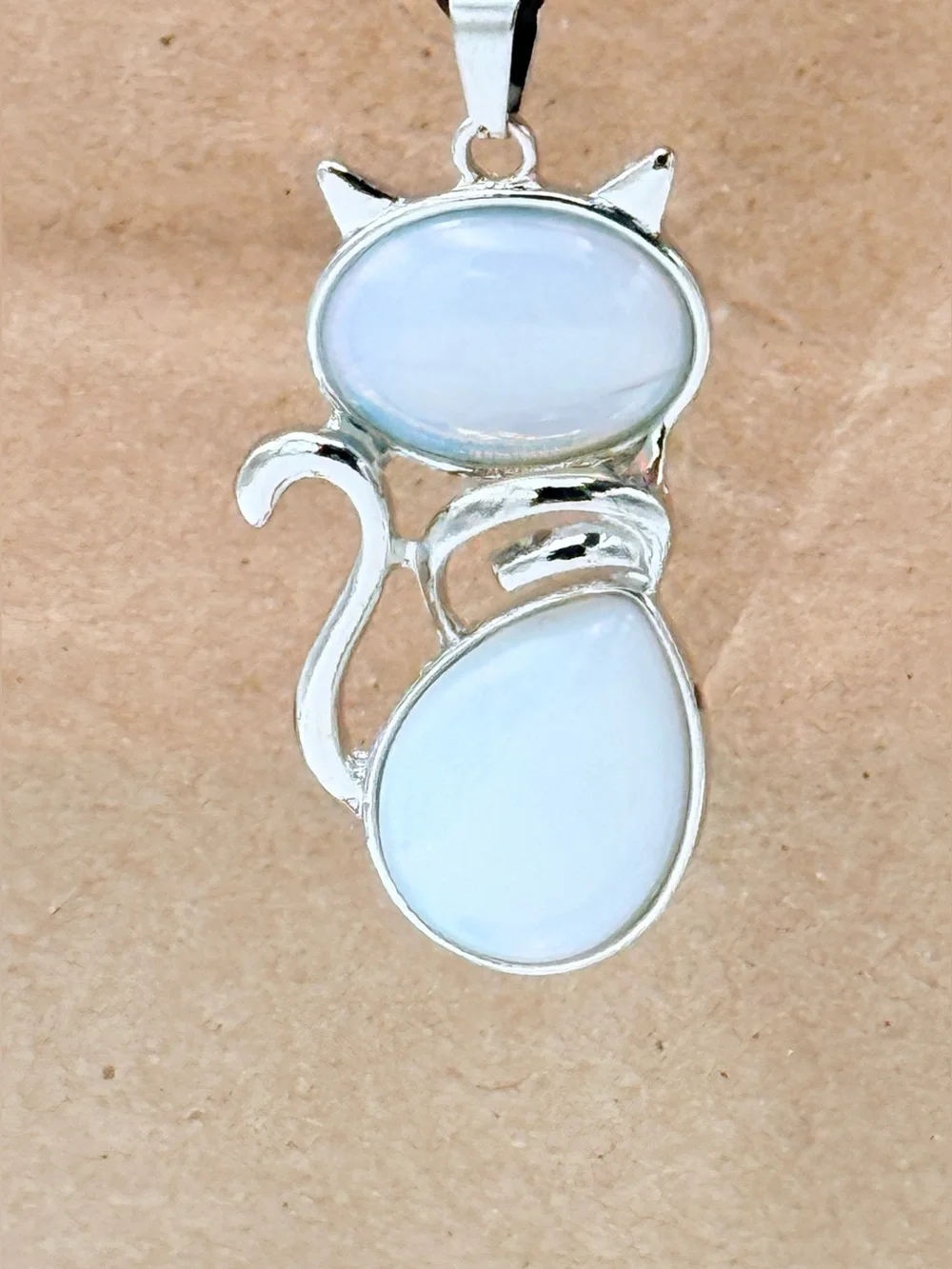 Opalescent Cat Pendant - NEW